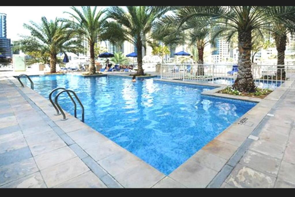 Dubai Marina 1 Bedroom Apt. Walking Distance Jbr. Eksteriør billede